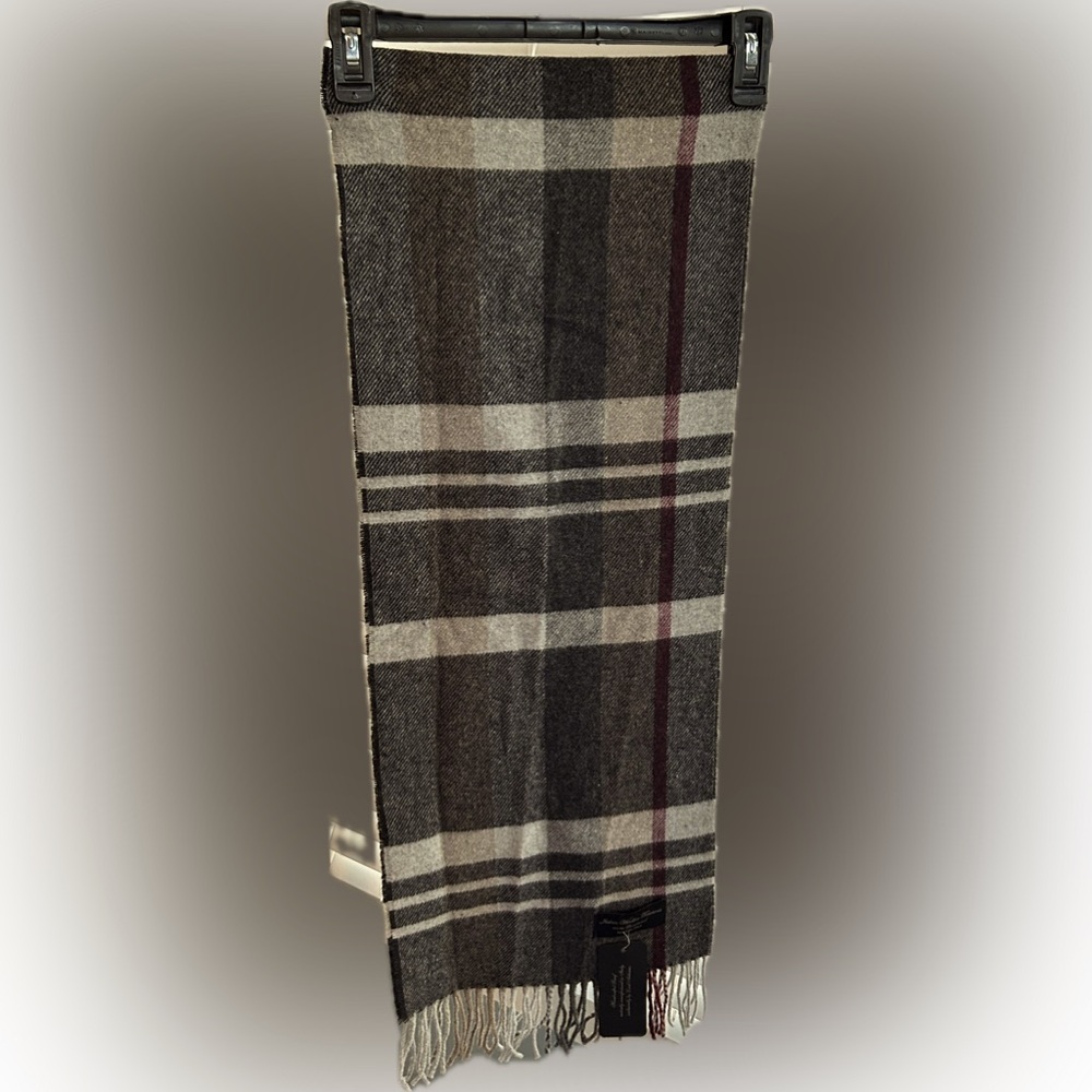 Italian Woollen Treasures Plaid Scarf 100% Lambswool 62”x11.5” Made in Italy New